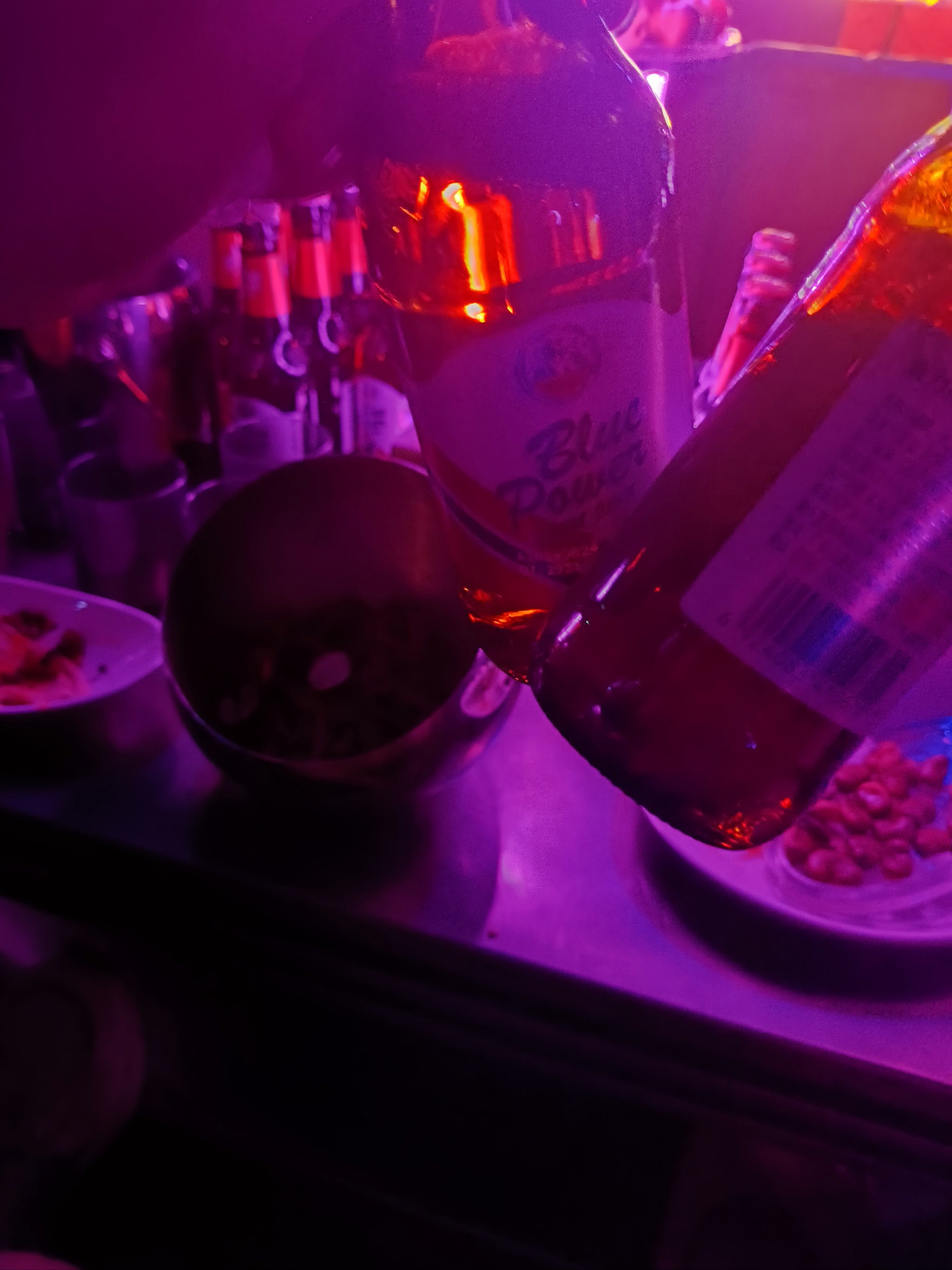 佳木斯商务ktv专业商务ktv预订首选-郊区ktv预定